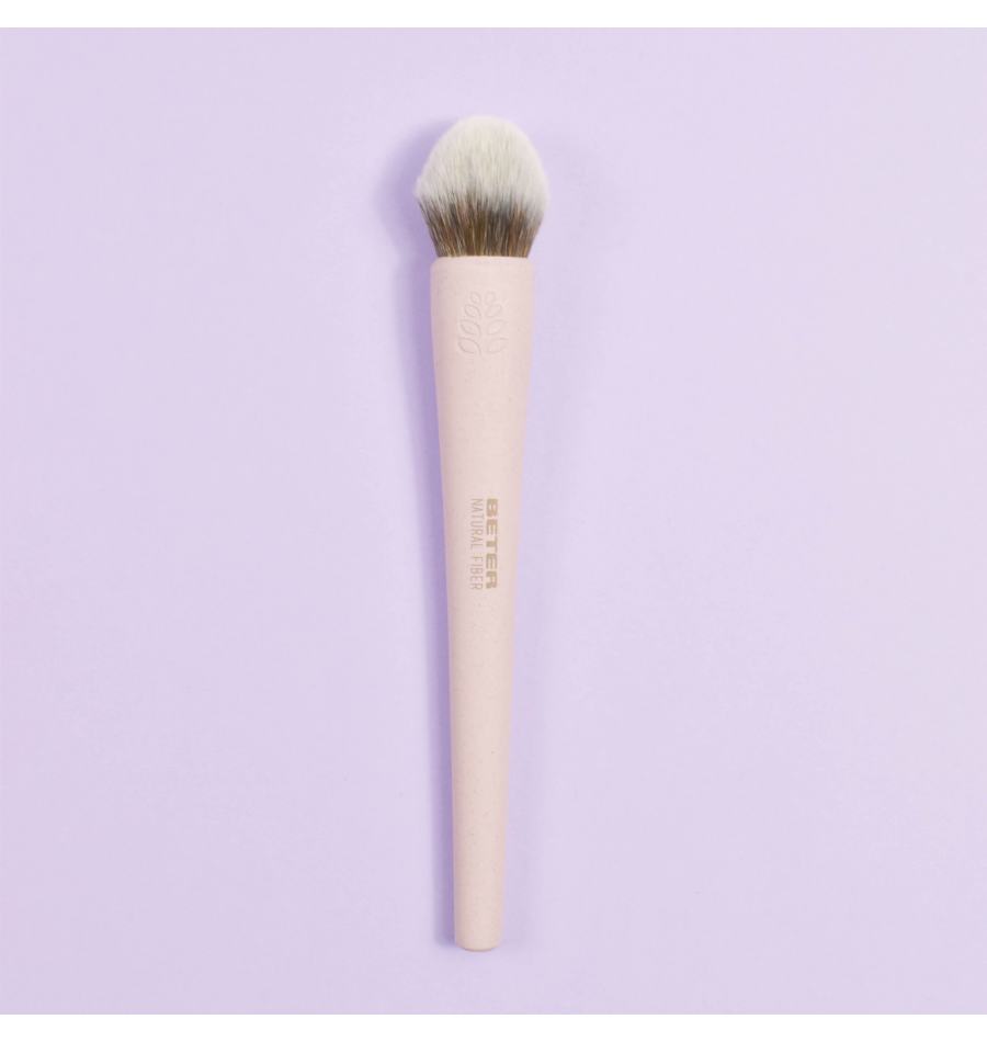 Yachiyo blush brush, synthetic hair